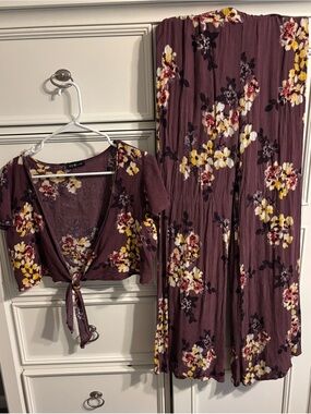 Two Piece Floral Wide Leg Pants and crop Top